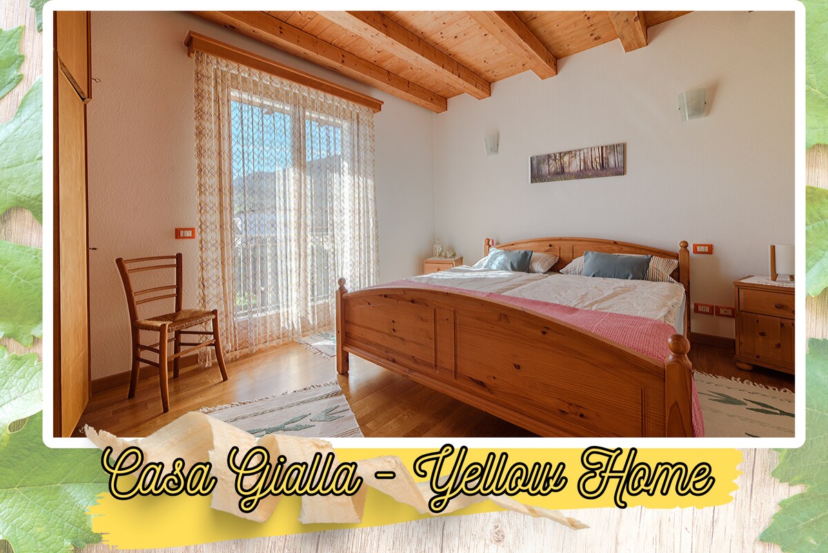 Family Dolomiti -Villa Giuliana- casa gialla