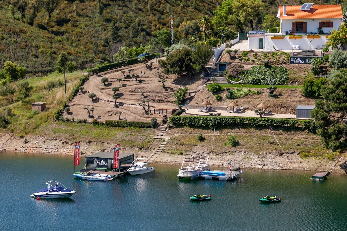 Bode Castle - Lake House - A Casa do Avô