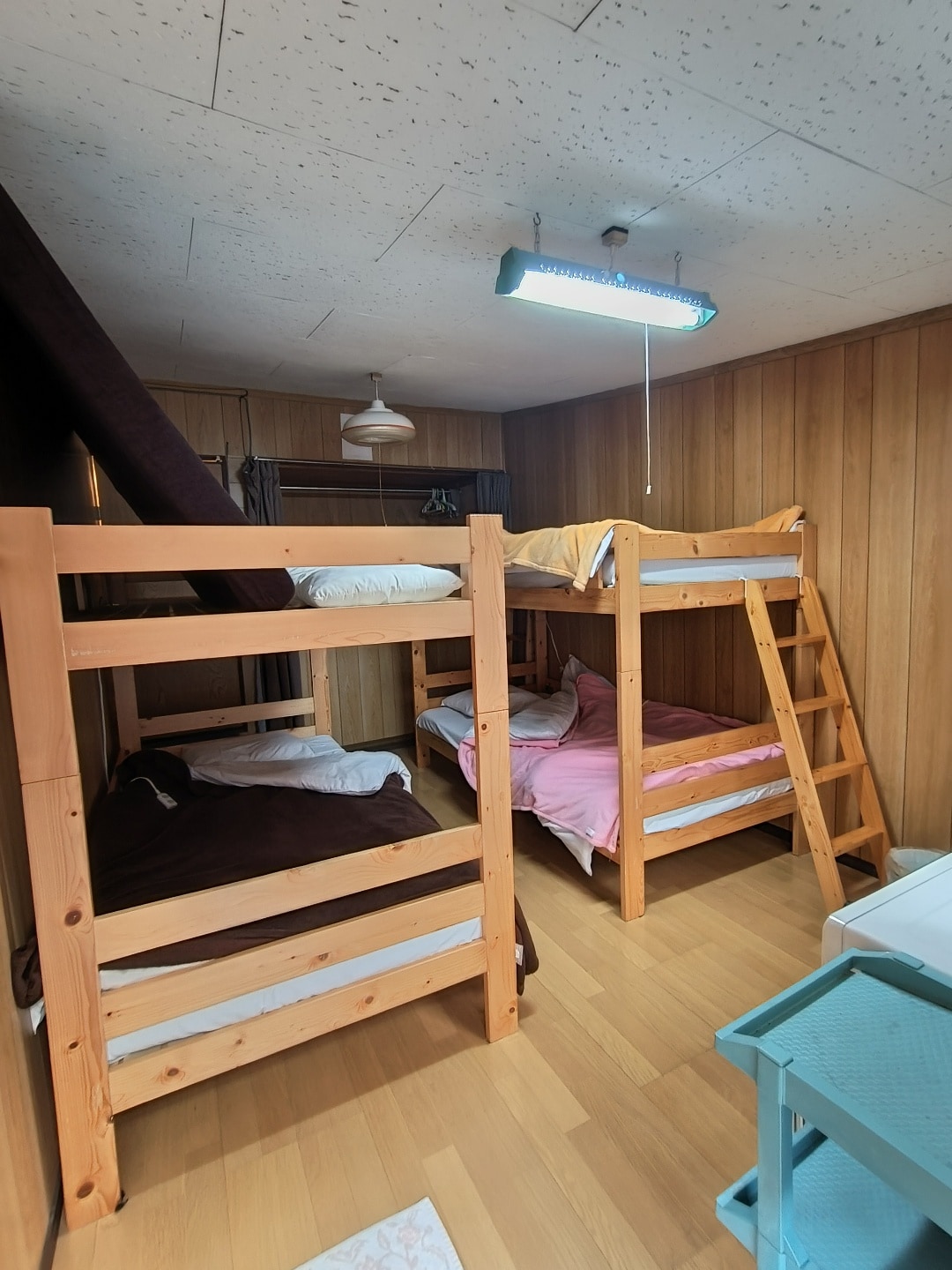 【Shared room for up to 3 people near Okayama sta.】