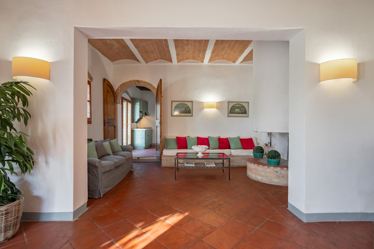 Palavigne Country House on the Chianti hills