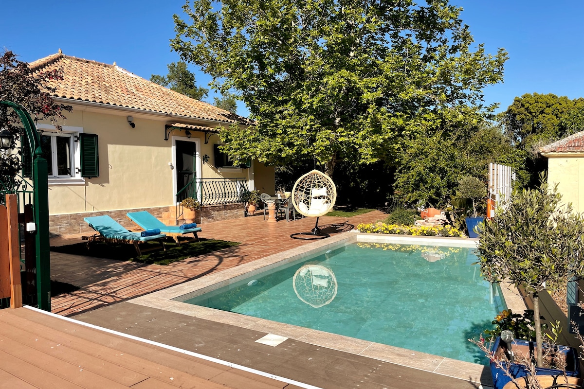 Villa Pigi with private pool, amazing view, sports