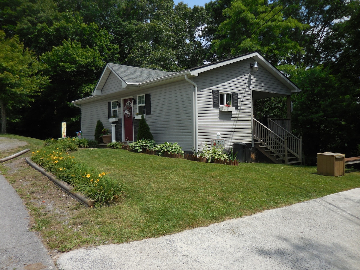 Redbird Cottage