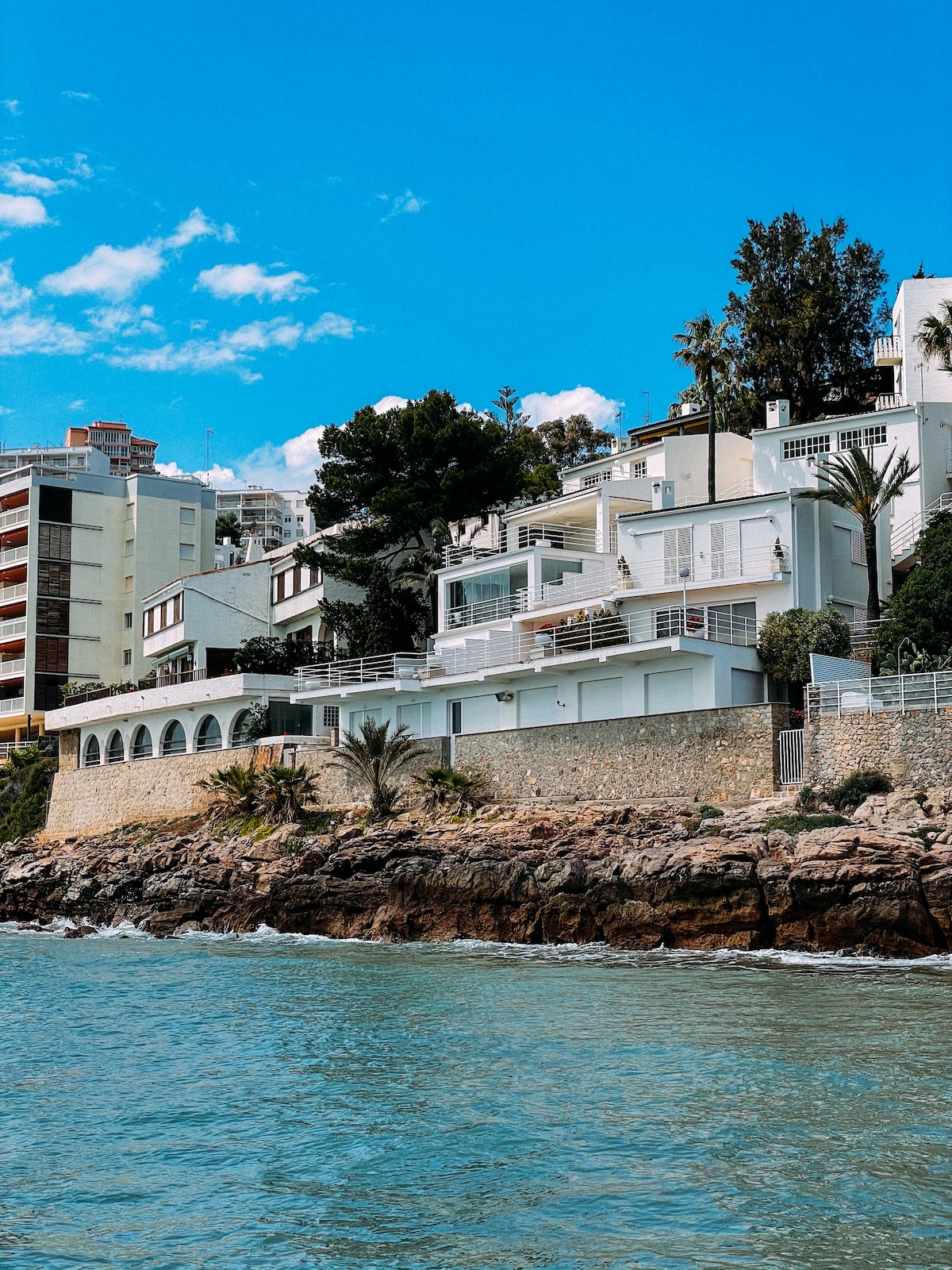 地中海海滨别墅，可欣赏壮丽景色