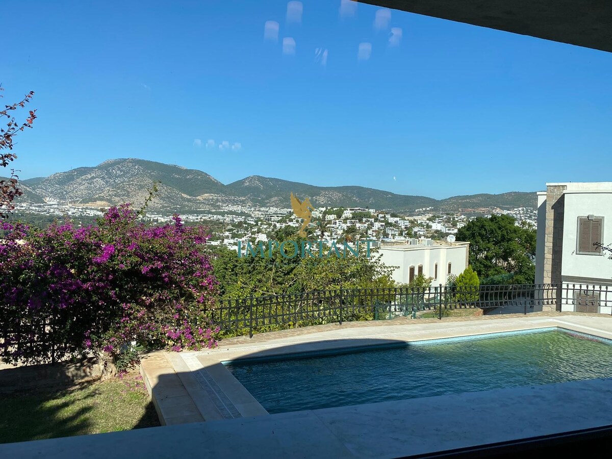 BD411 - 4 Bedroomed Villa in Bodrum Bitez