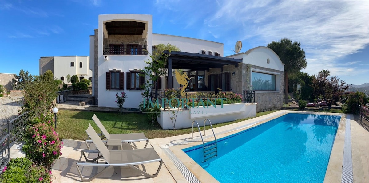 BD411 - 4 Bedroomed Villa in Bodrum Bitez