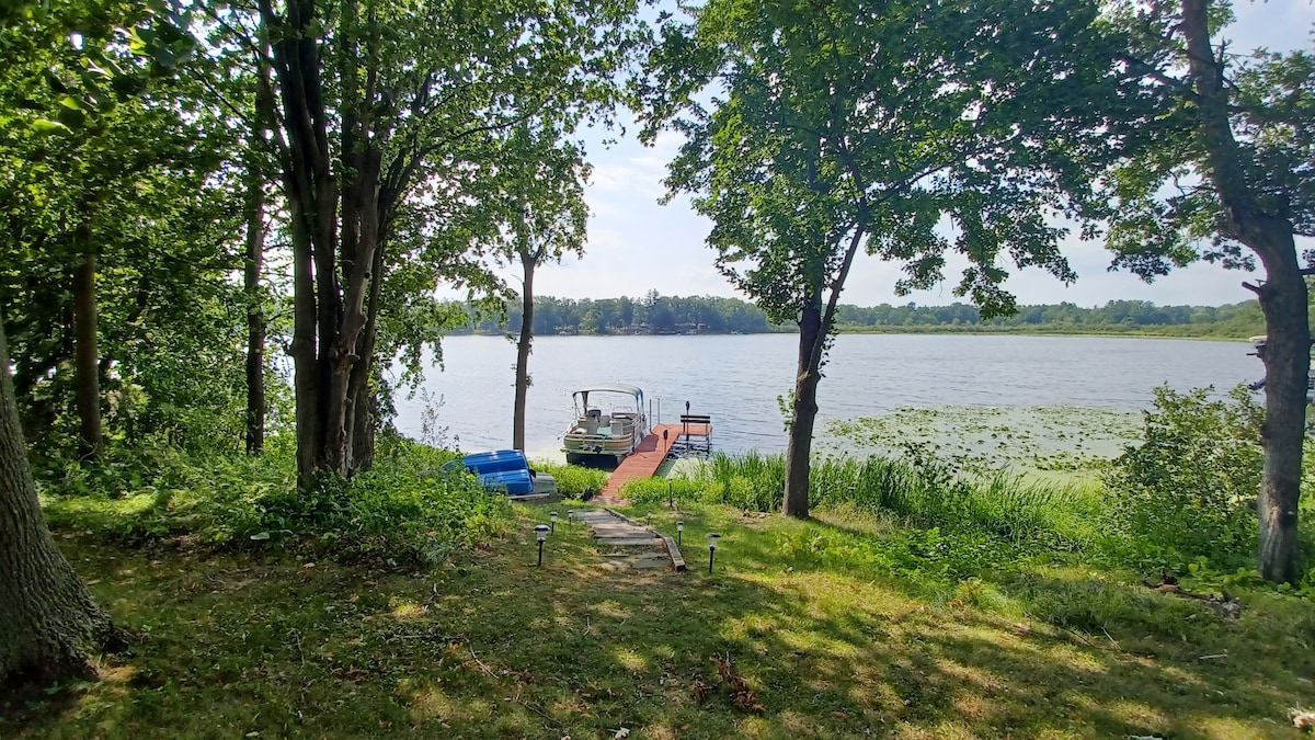 Poskin Lake Cabin