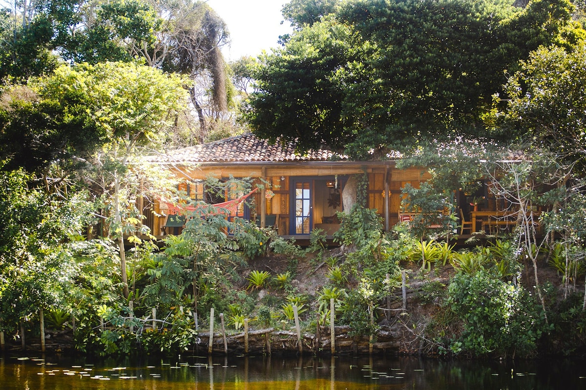 Bungalow em Algodões Integração com a Natureza