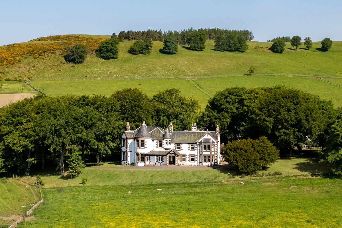 Kinclune House & Annex, Angus