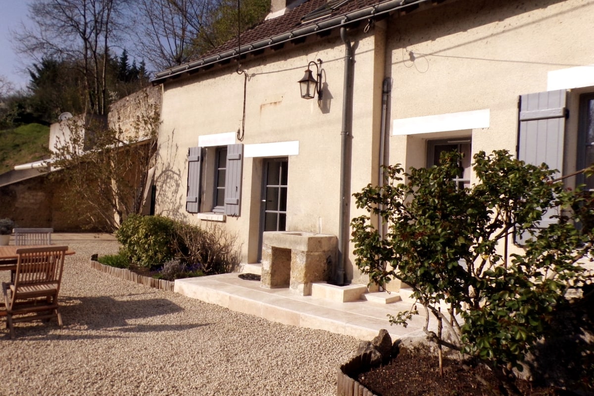 La Maison Troglodyte des Renaudières。