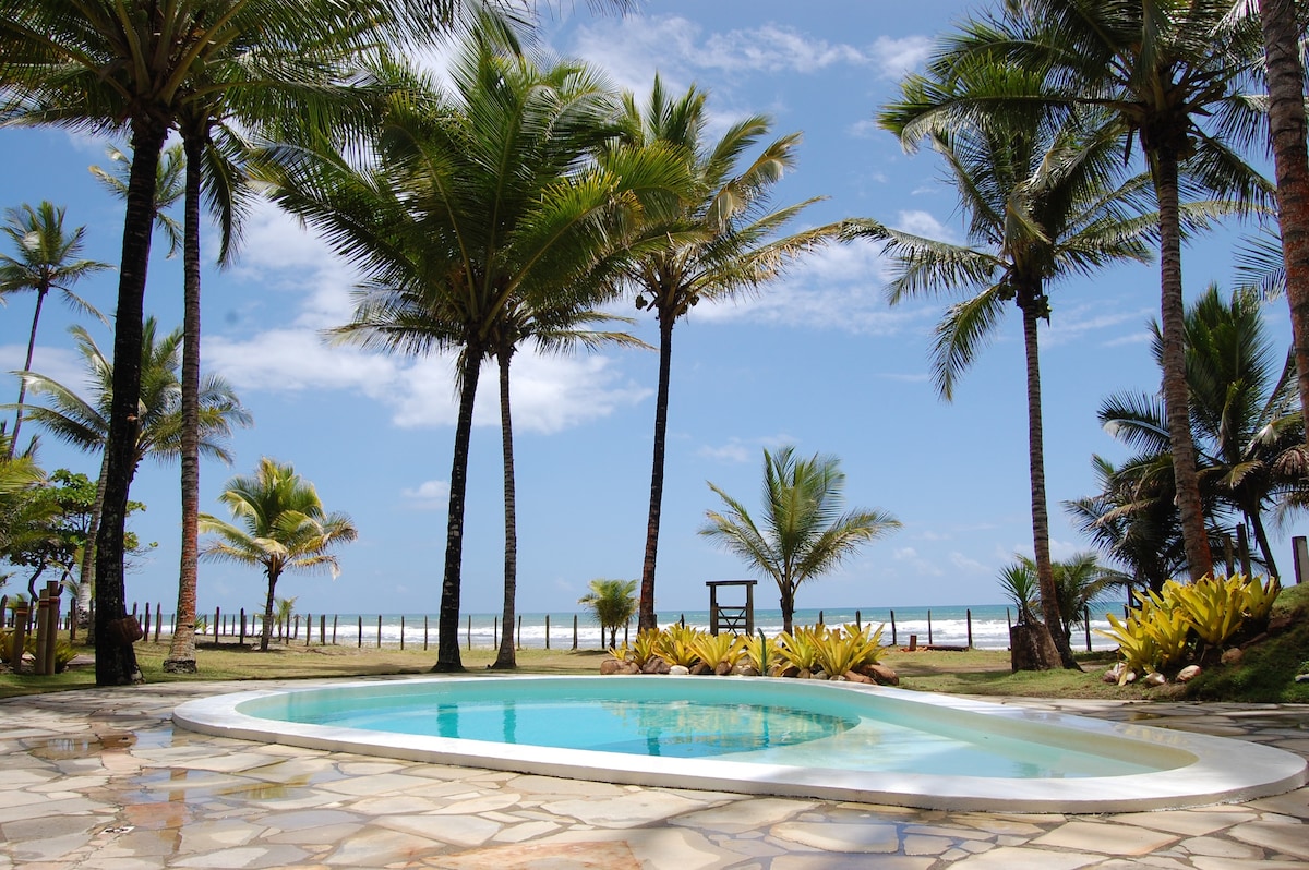 Casa com Piscina na Praia do Sul - Ilhéus