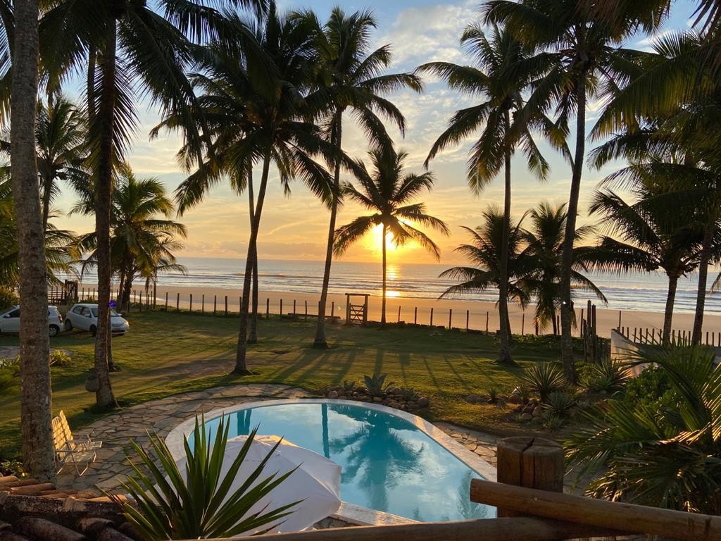 Casa com Piscina na Praia do Sul - Ilhéus