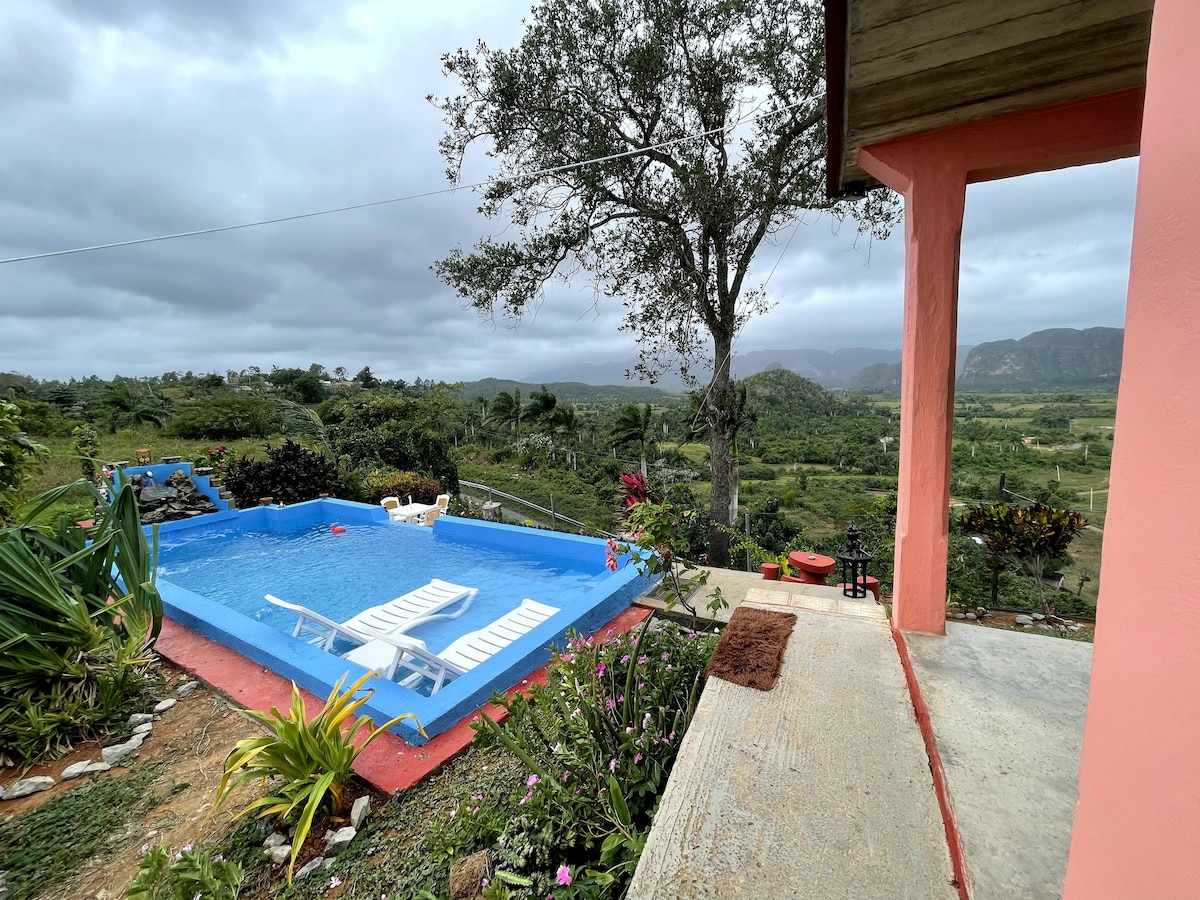 CRESPO SCULO -游泳池内最佳山谷景观