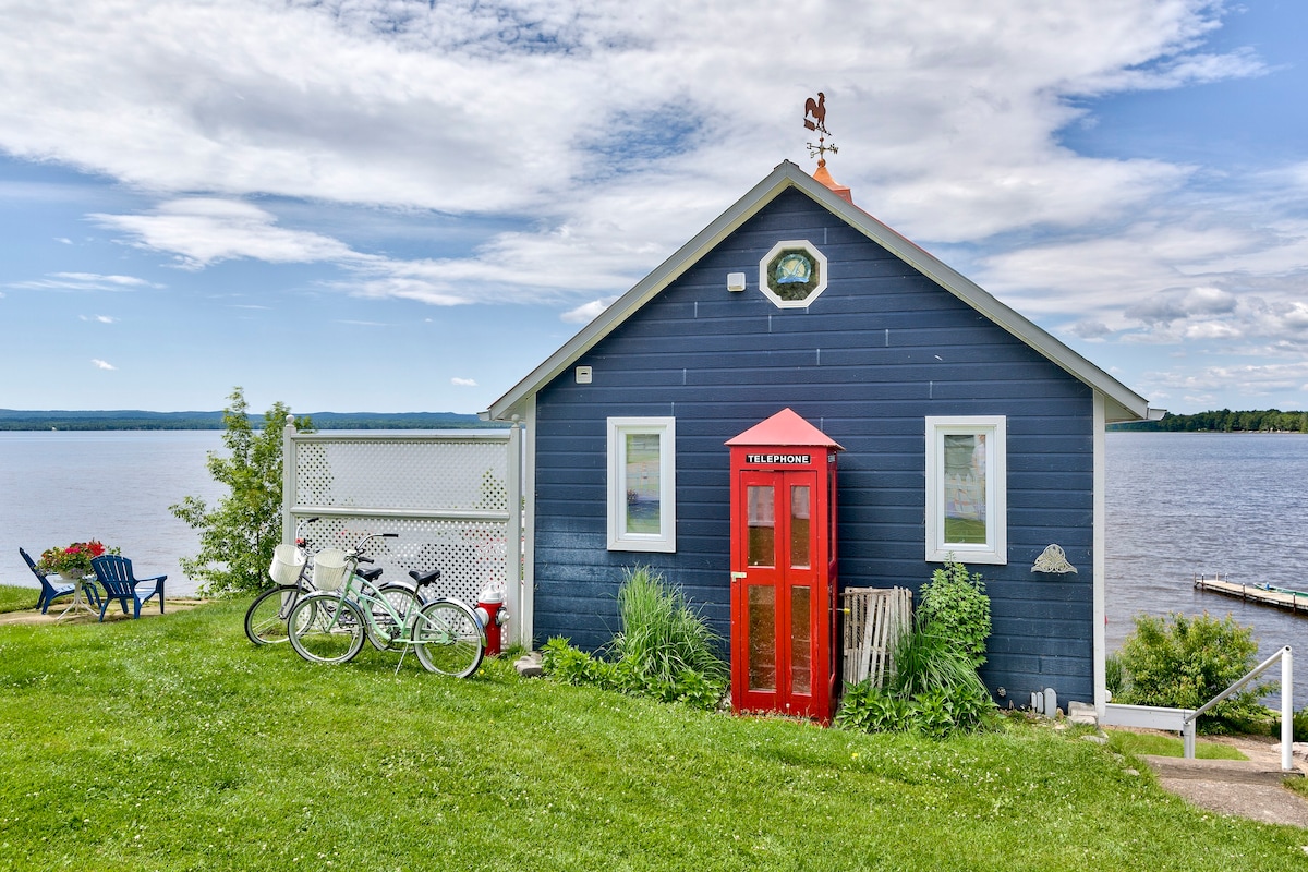 The Boathouse