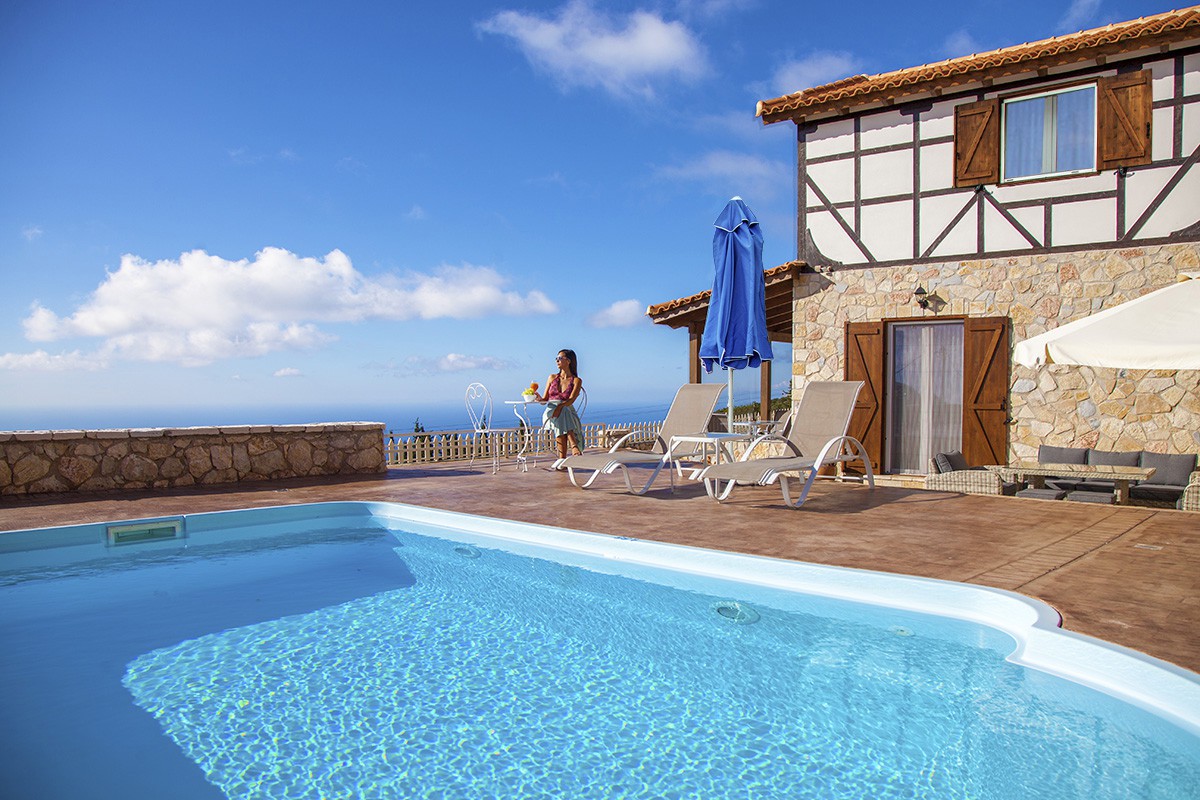 Special Offer! Villa with Private Pool & SeaView