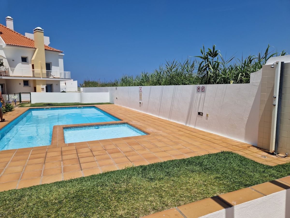 Baleal Sea近泳池+露台和烧烤+🔥空调