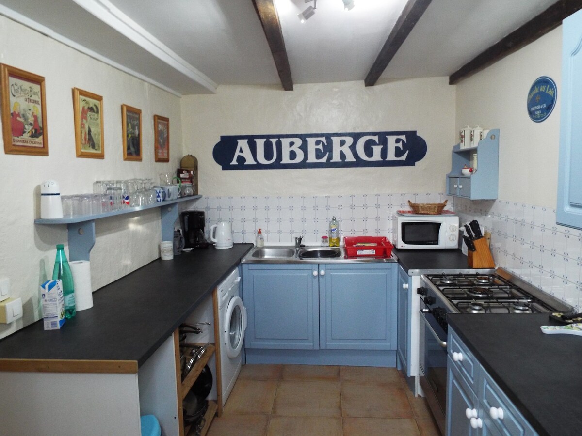 Sunrise cottage with pool and large garden