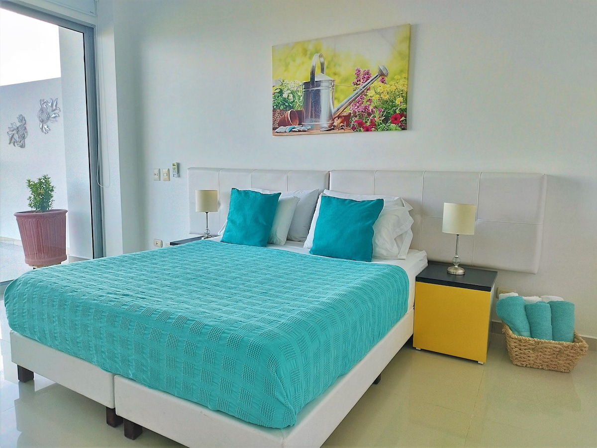 Loft con Piscina Frente al mar en Morros Cartagena