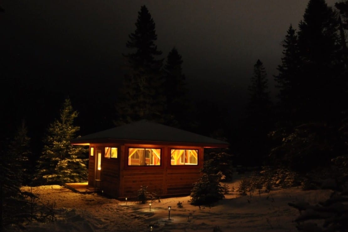 Firefly (Private Rustic Log Cabin-View L Superior)
