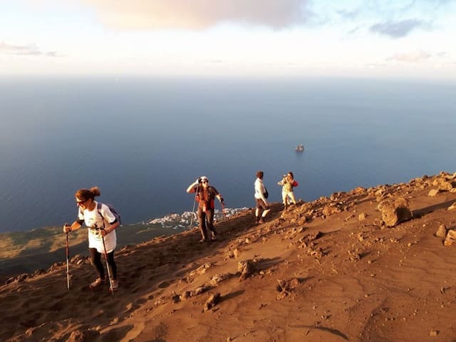 斯特龙博利岛 (Stromboli)的民宿