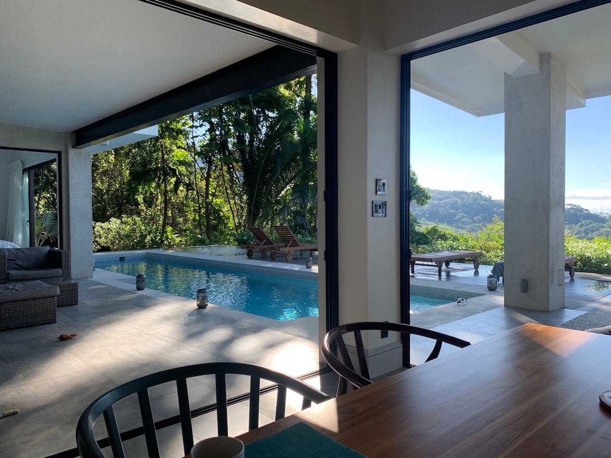 Brand New Luxury Villa Aracari.