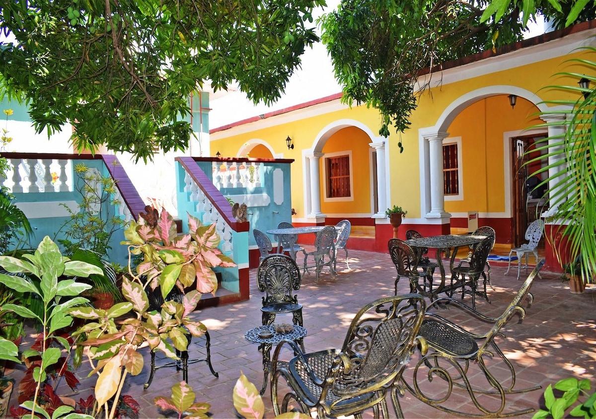 Casa independiente en el Casco Histórico.