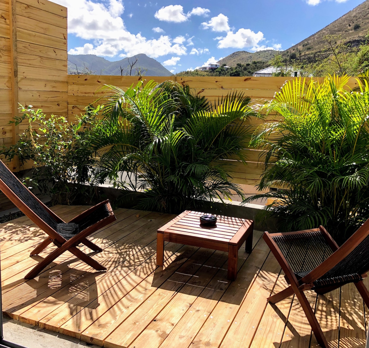 "Villa Jwi Lavi" Boutique Hotel - Terrace Garden Suite with Breakfast included