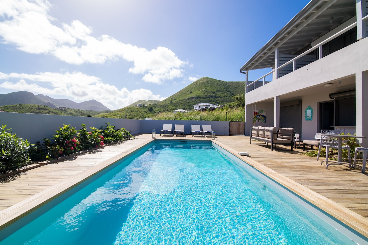 "Villa Jwi Lavi" Boutique Hotel - Terrace Garden Suite with Breakfast included