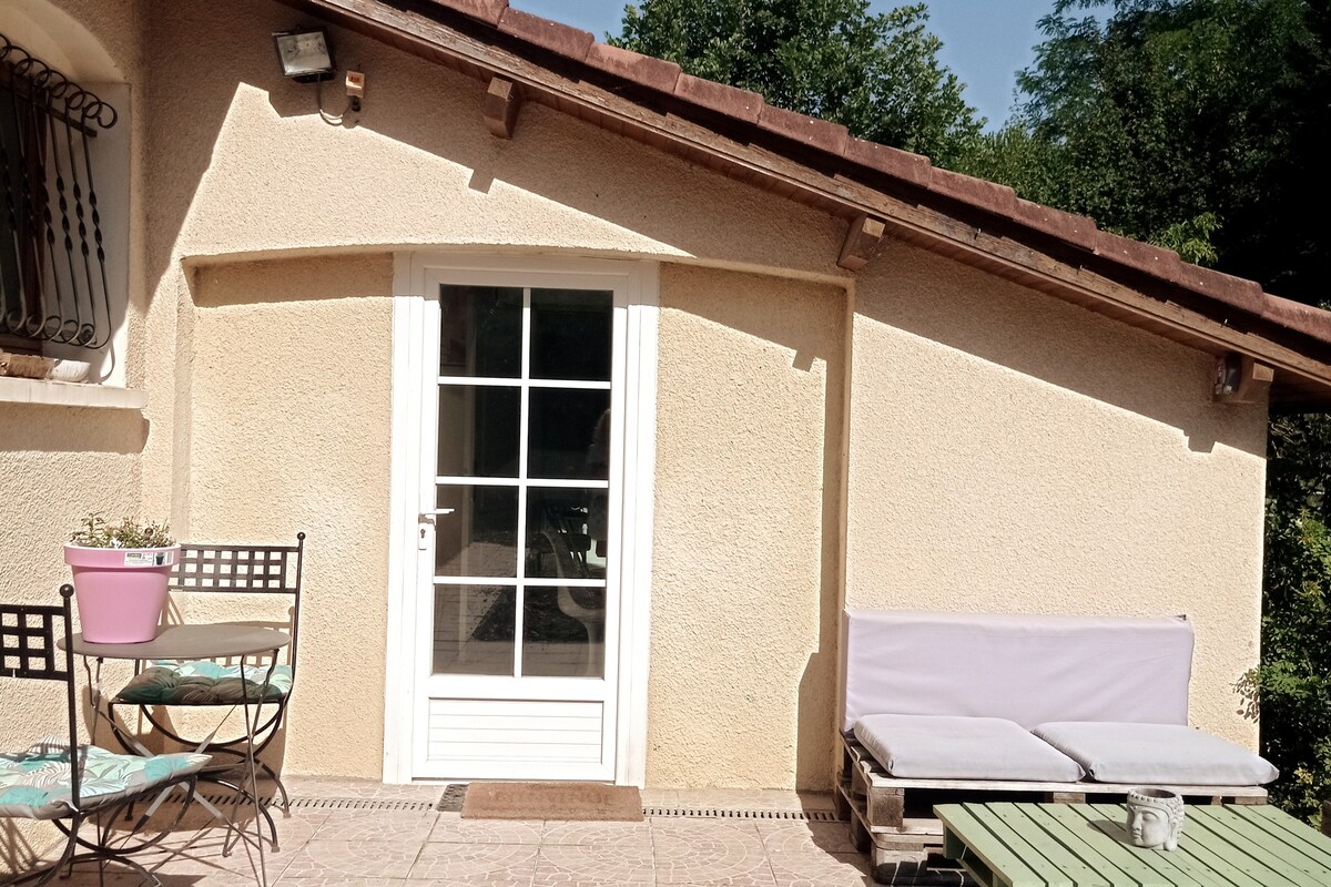 Studio à la campagne aux portes d'Auch