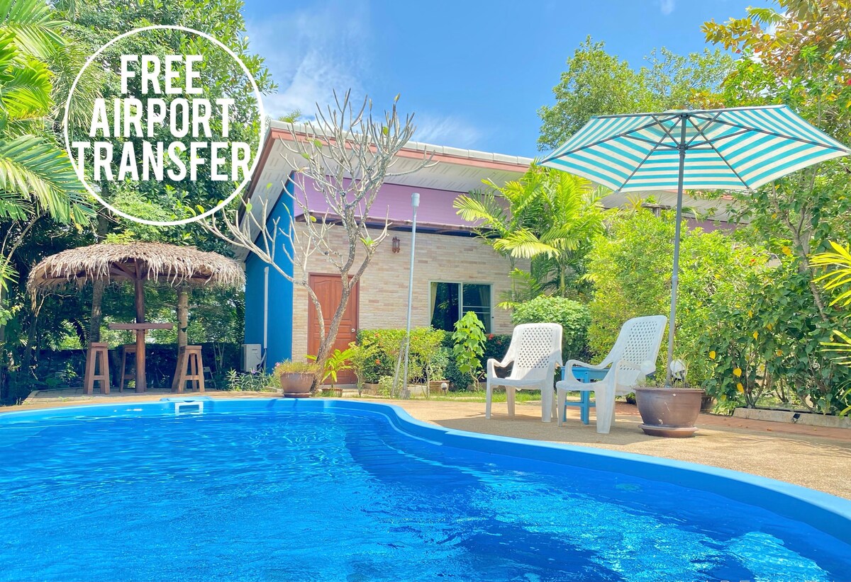 Double room with A/C+ FREE 1 way airport transfer