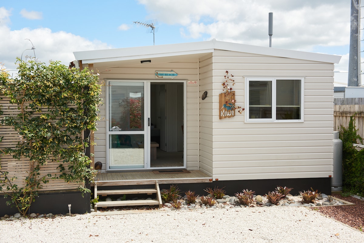 Orewa Kiwi Cabins - Kiwi