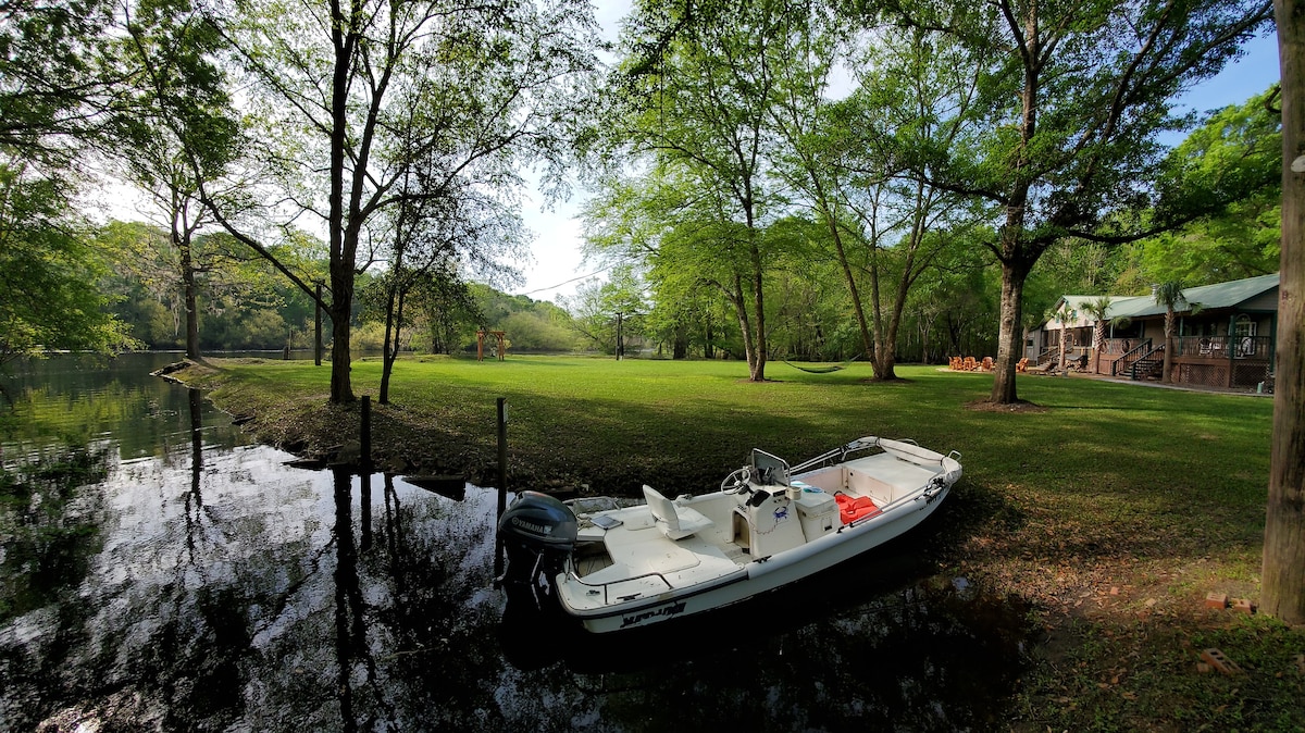 River Front Cabin Estate on the Edisto River