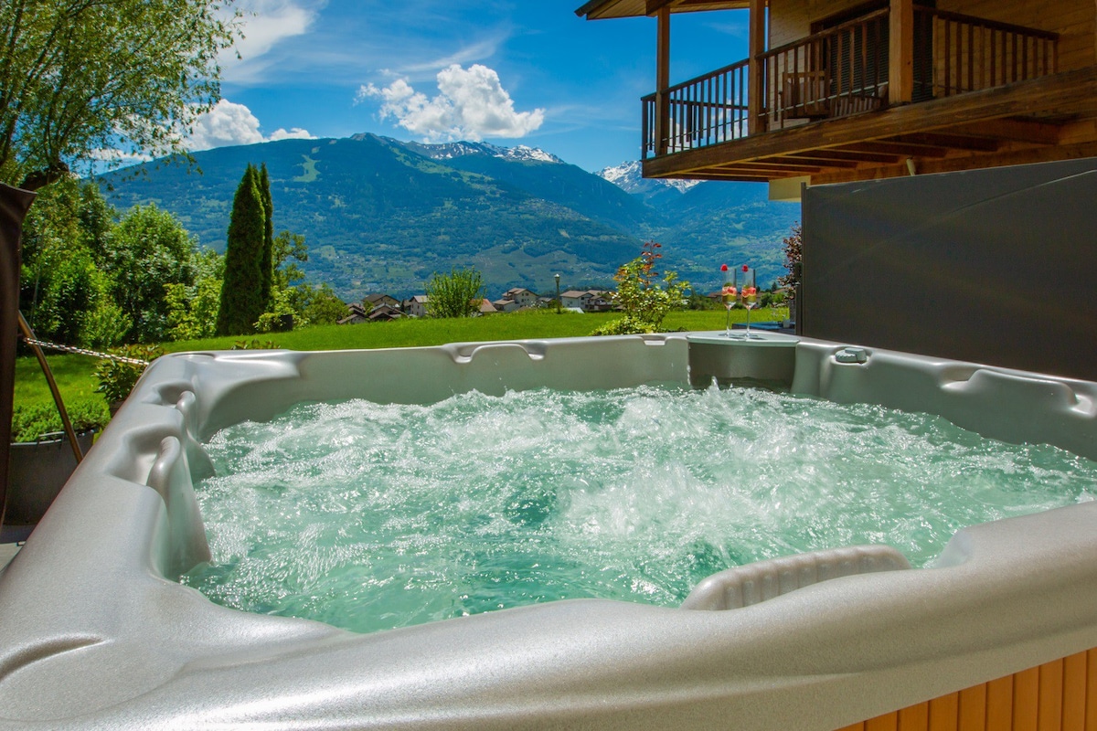 热水浴缸，壮丽的瑞士阿尔卑斯山风光