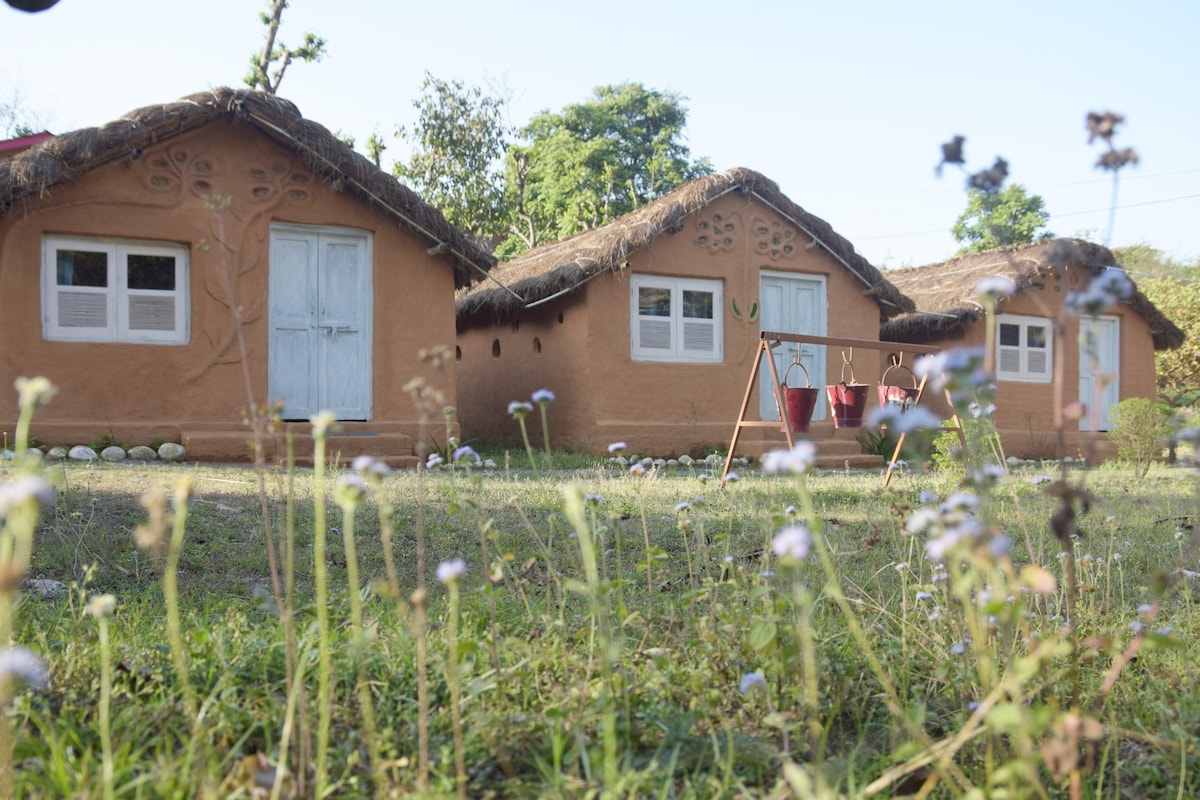 Kaaya泥土小屋三