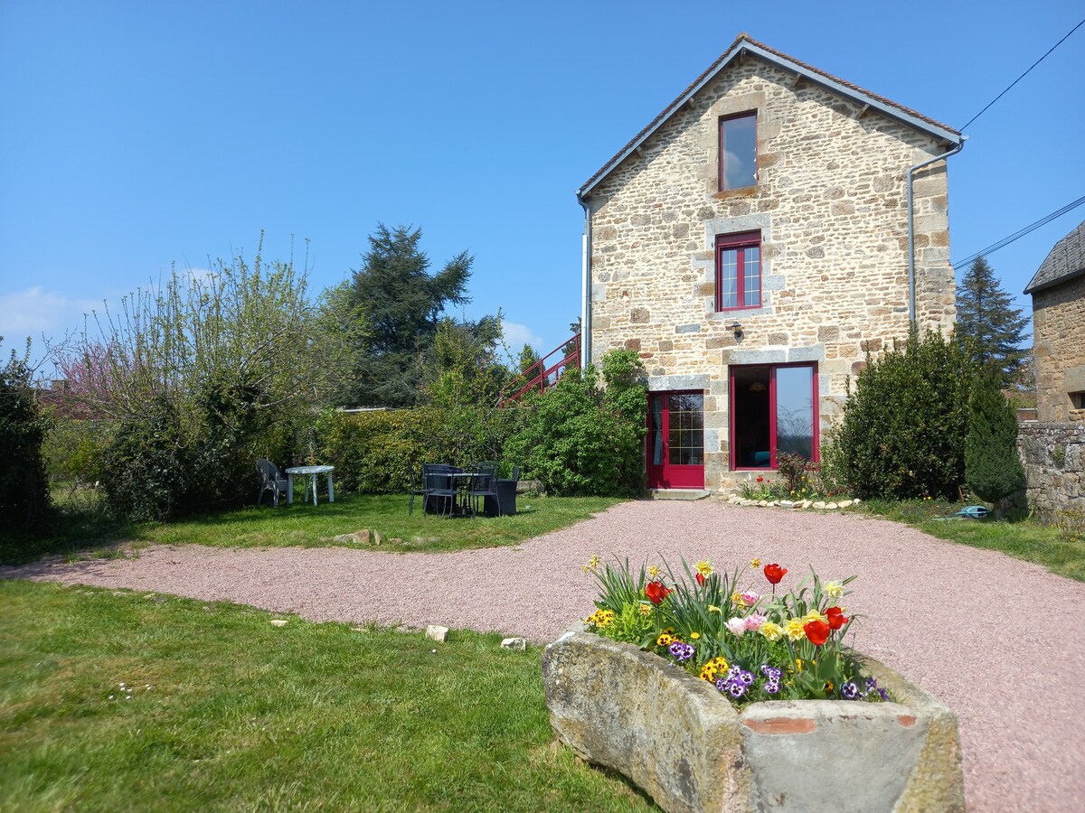 GITE DU JARDINIER  Maison individuelle avec cour