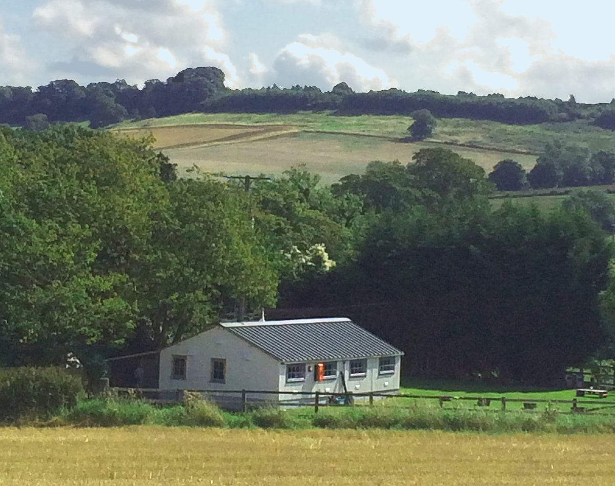 The Den at Husthwaite Gate