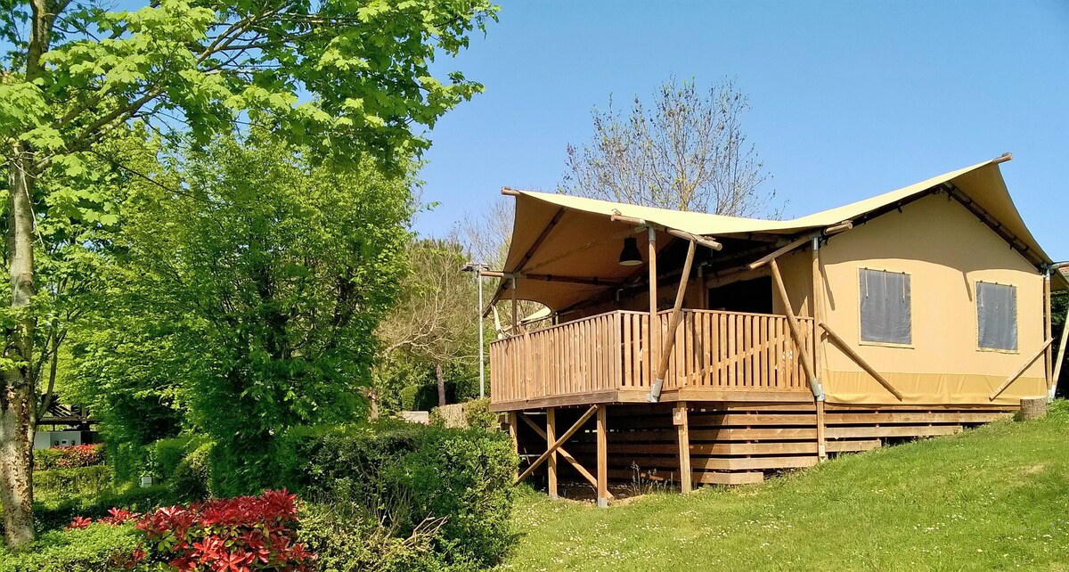 Luxury Lodge sur pilotis vue Pyrénées camping 4*