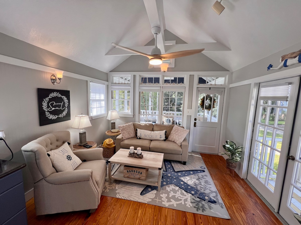 Steinhatchee Landing Resort Cottage # 15藏红花