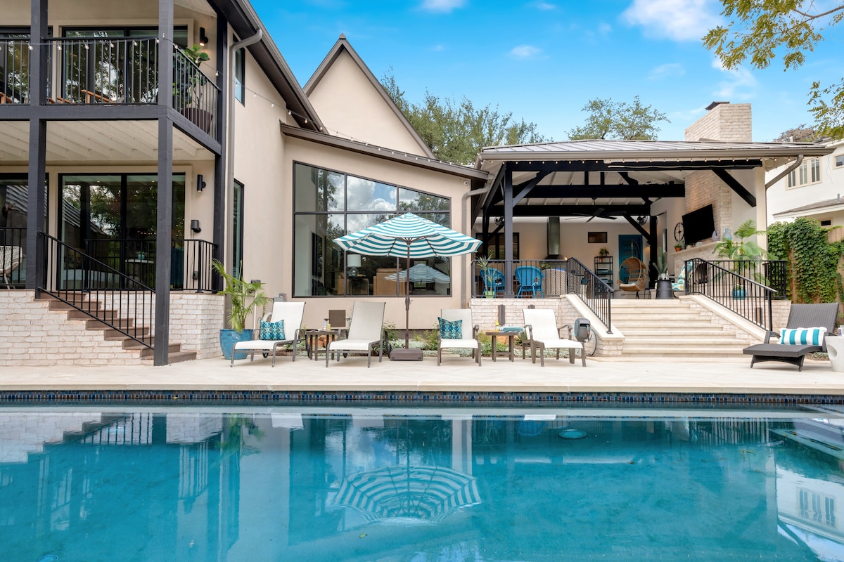 Luxury Home w/Pool & Outdoor Kitchen | 8 Mins dtwn