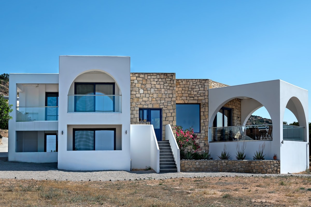 Aelia Luxury Villa in Ardani Karpathos