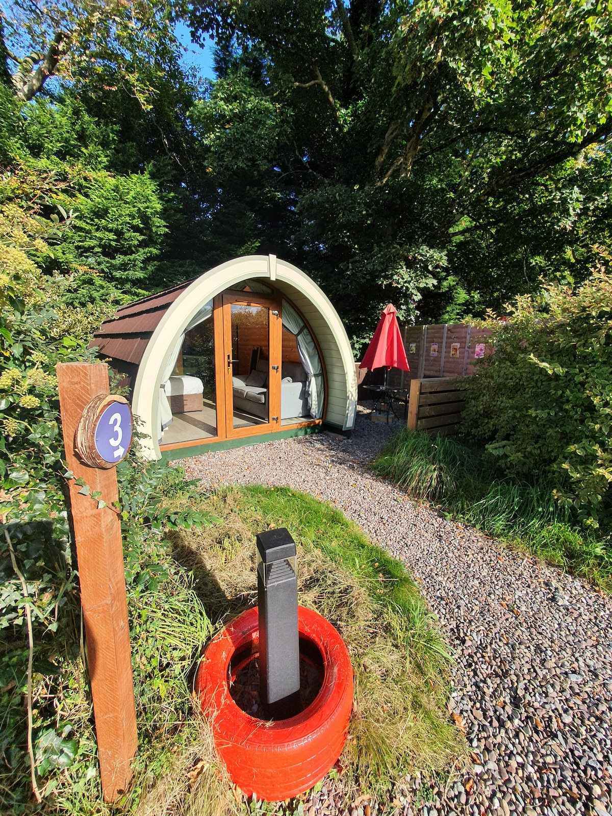 Priory Glamping Pod 3