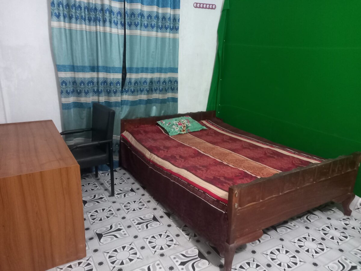 Fully furnished flat in Second Floor At Rajshahi