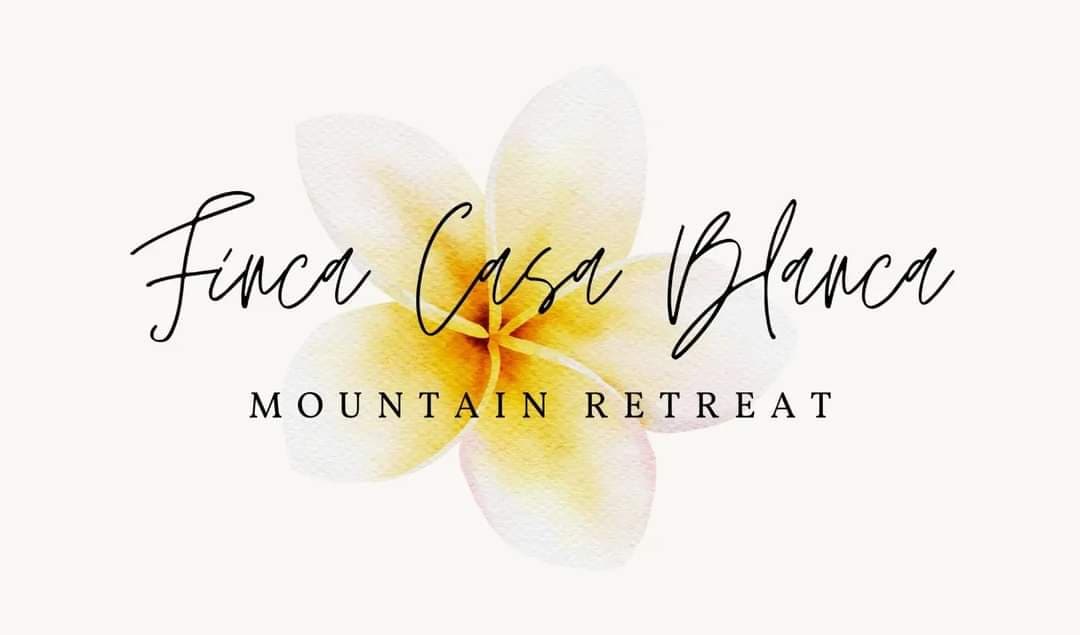 Couples mountain retreat!  Come and relax.