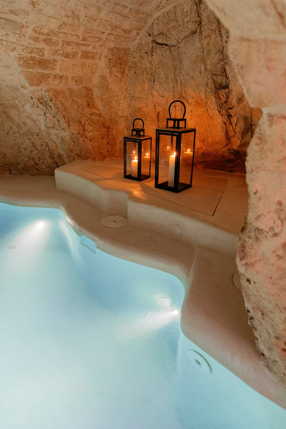 Alesia Luxury Cave