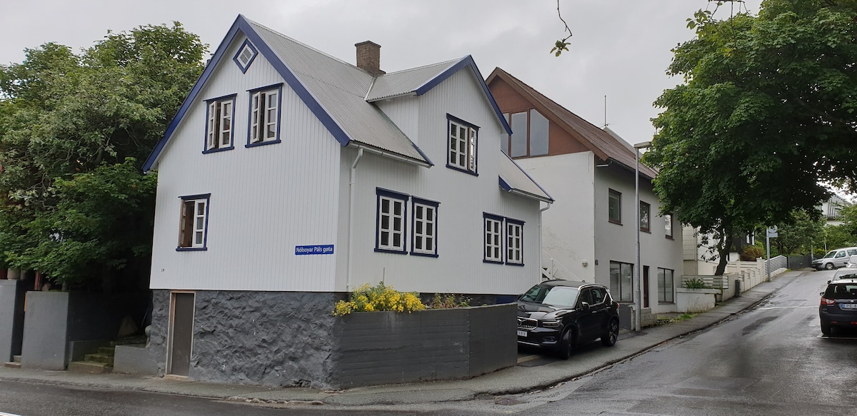 舒适的市中心房源， Thorshavn。