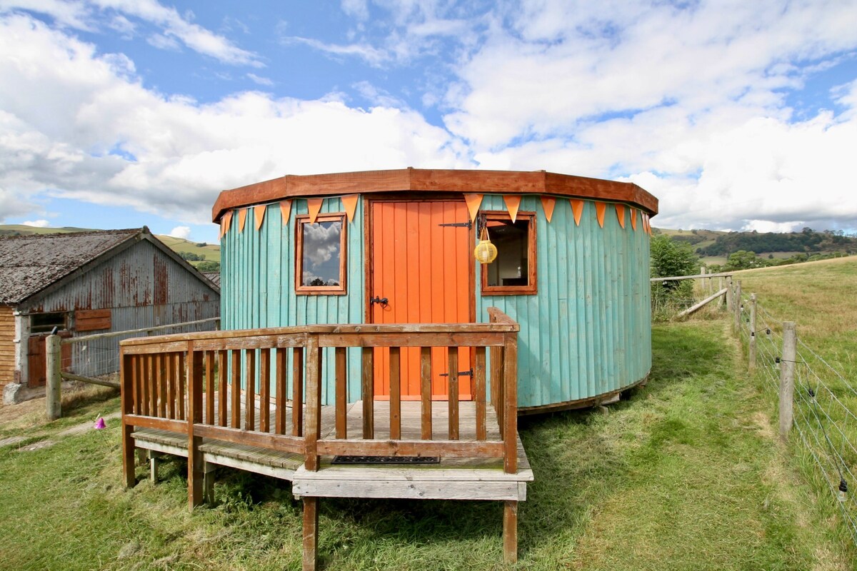 Yurt Axana ~在威尔士边境露营