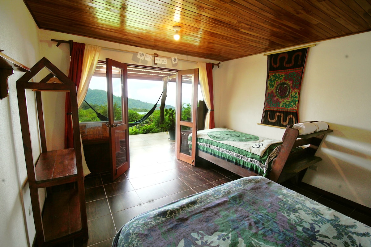 Finca Camino Nuevo#2 -Ecolodge, Sea & Forest Views