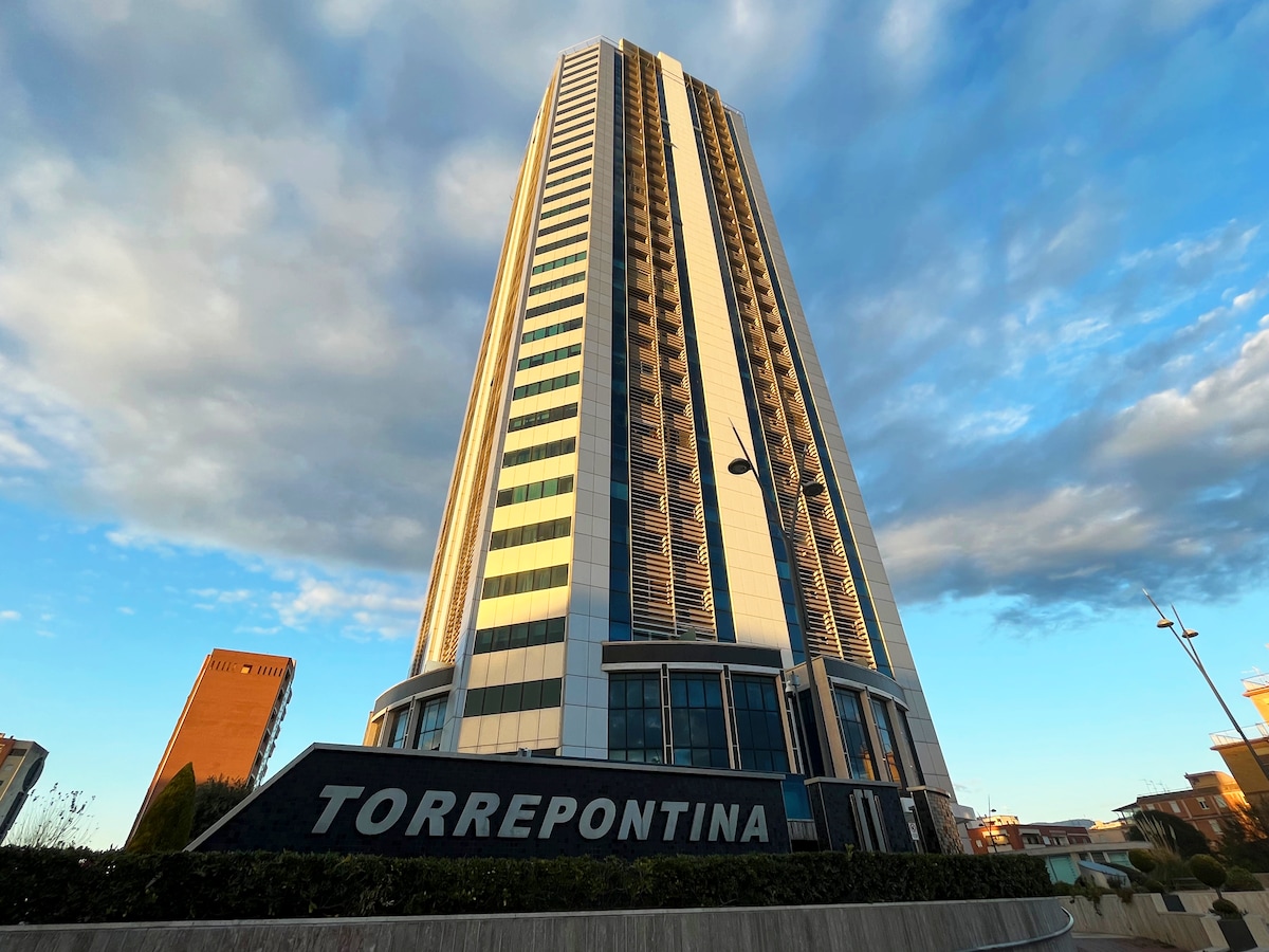 时尚的2室公寓Torre Pontina