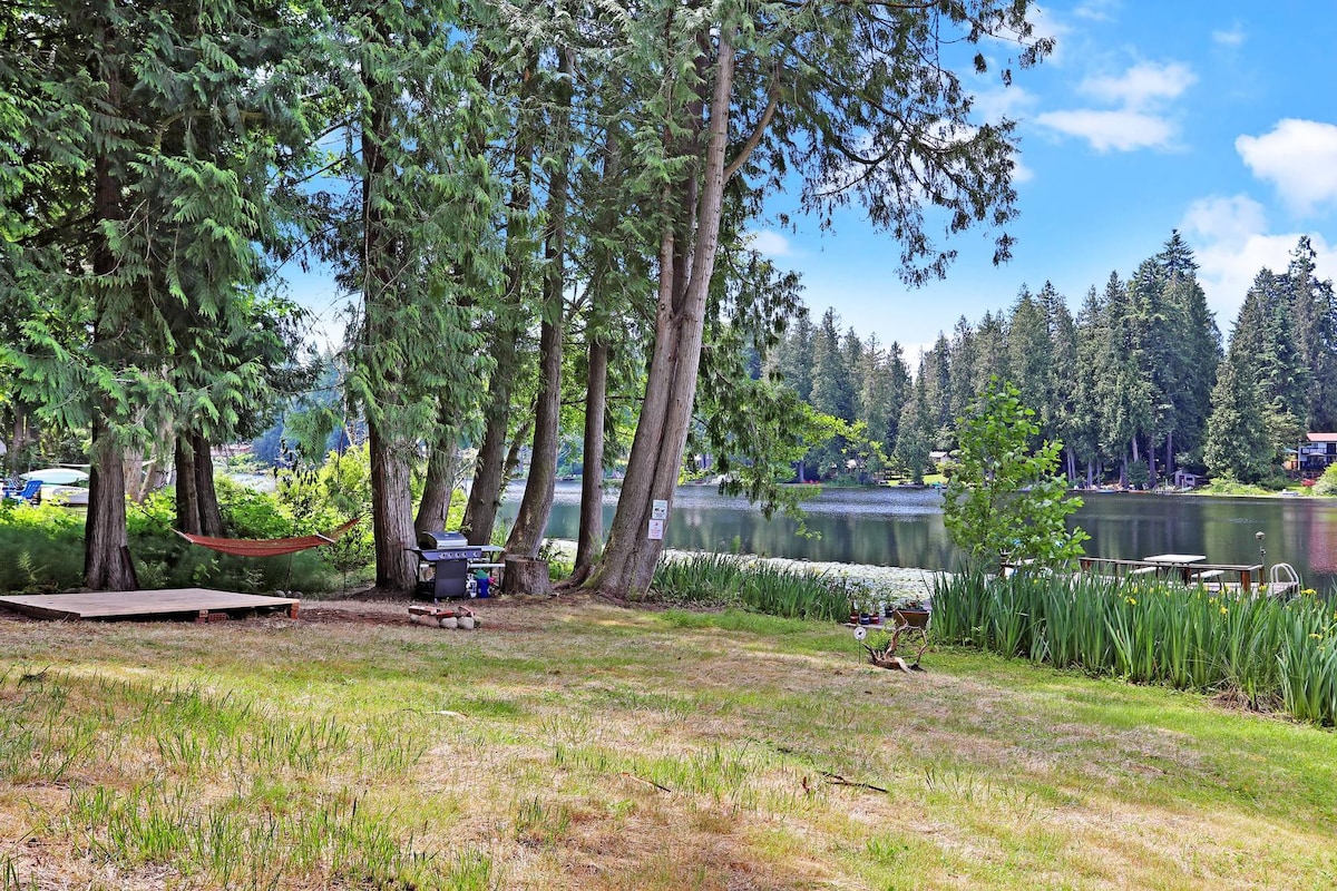 Lakefront private camp site
