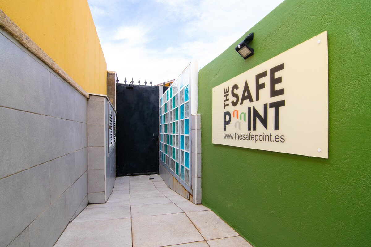 The Safe Point Suites Castillo "A"