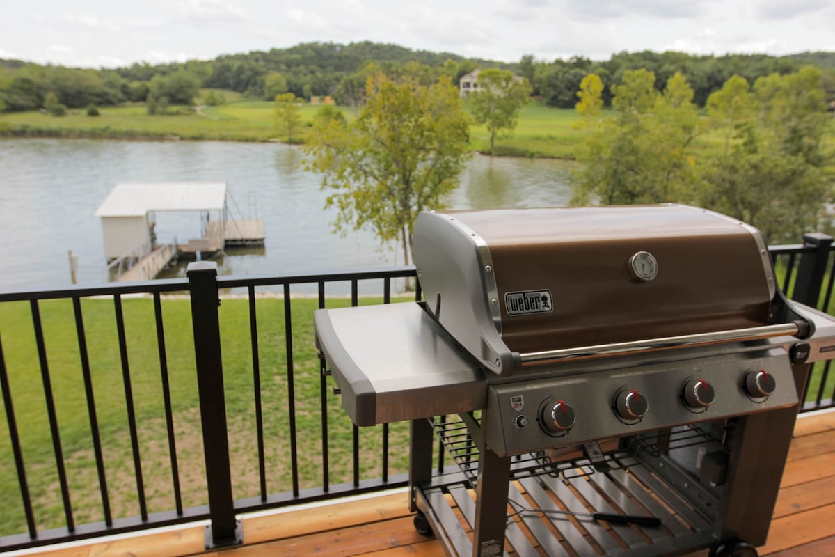 NEW Luxury Lake House Lake of the Ozarks